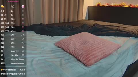 Snapshot of sweetie_natasha chatting on 01/10/25, 01:42 Sweetie Natasha online show from 01/10/25, 01:42