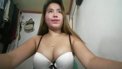 Snapshot of sweetie_trishiaxx chatting on 04/07/26, 06:47 Your GoodGirlSweet trish online show from 04/07/26, 06:47