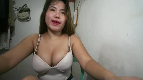 Snapshot of sweetie_trishiaxx chatting on 04/11/26, 07:45 Your GoodGirlSweet trish online show from 04/11/26, 07:45