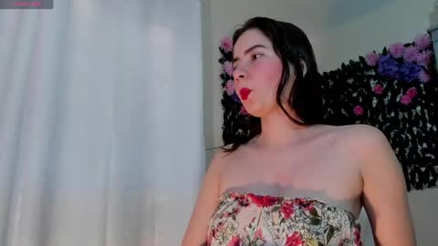 Snapshot of sweetieandjuiicy chatting on 06/02/26, 06:21 Call me Nataly online show from 06/02/26, 06:21