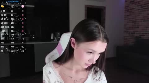 Snapshot of sweetiebones chatting on 12/24/24, 11:06 bratty gf online show from 12/24/24, 11:06