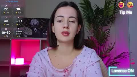 Snapshot of sweetiekendl chatting on 03/07/26, 11:02 Kendl online show from 03/07/26, 11:02