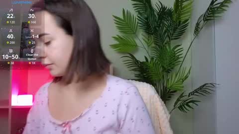 Snapshot of sweetiekendl chatting on 03/11/26, 10:38 Kendl online show from 03/11/26, 10:38