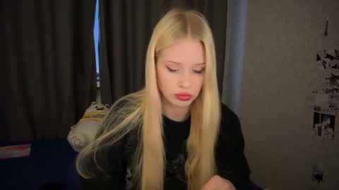 Snapshot of sweetielis chatting on 01/08/25, 11:10 sweetie Lisa3 online show from 01/08/25, 11:10