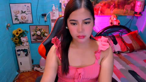 Nicole online show from 01/14/25, 11:42