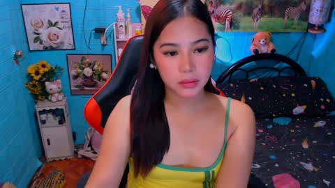 Nicole online show from 01/23/25, 01:56