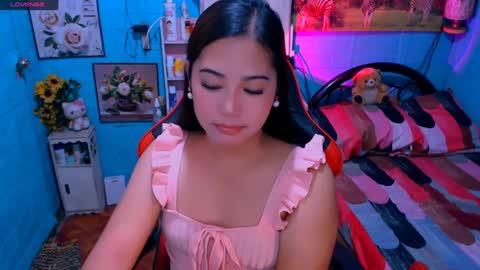 Nicole online show from 02/26/25, 06:54