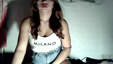 Snapshot of sweetiepiexxxx chatting on 07/10/26, 04:17 jess online show from 07/10/26, 04:17
