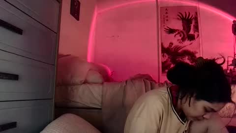 Snapshot of sweetieslikebutter chatting on 12/25/24, 10:06 Blu Sweets online show from 12/25/24, 10:06