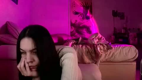 Snapshot of sweetieslikebutter chatting on 01/03/25, 07:49 Blu Sweets online show from 01/03/25, 07:49