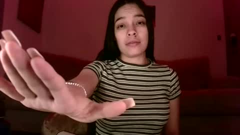 Snapshot of sweetieslikebutter chatting on 03/05/25, 06:56 Blu Sweets online show from 03/05/25, 06:56