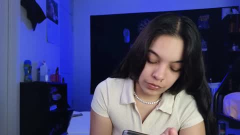 Snapshot of sweetieslikebutter chatting on 02/03/26, 06:51 Blu Sweets online show from 02/03/26, 06:51