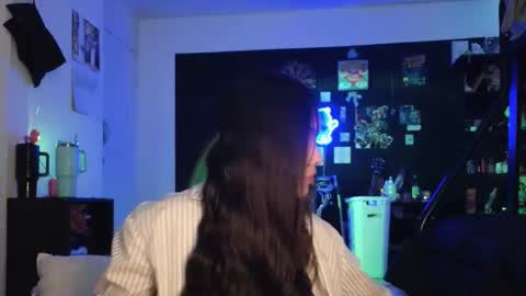 Snapshot of sweetieslikebutter chatting on 03/13/26, 08:59 Blu Sweets online show from 03/13/26, 08:59