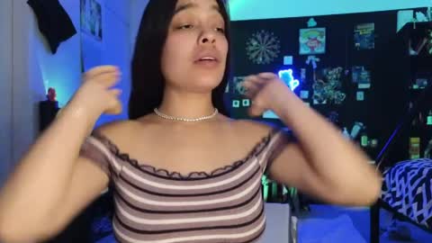 Snapshot of sweetieslikebutter chatting on 03/27/26, 09:58 Blu Sweets online show from 03/27/26, 09:58