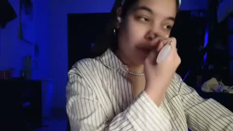 Blu Sweets online show from 06/19/26, 04:39