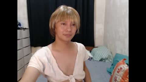 Snapshot of sweetinocent69xxx chatting on 04/30/26, 03:40 Sweet Inocent online show from 04/30/26, 03:40