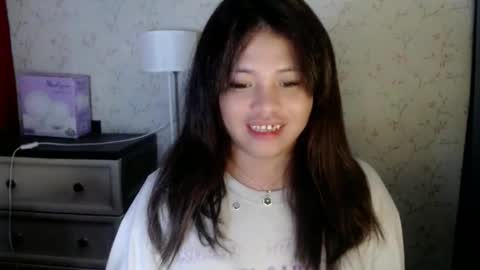 Snapshot of sweetjanna4u chatting on 04/19/26, 06:32 JANNA online show from 04/19/26, 06:32