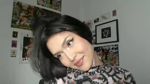 SweetJess online show from 12/18/24, 02:10