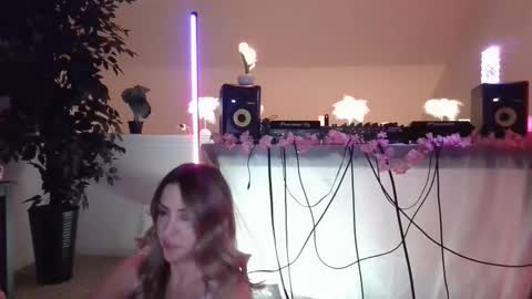 sweetjewlez online show from 11/14/25, 01:37