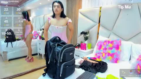 Snapshot of sweetkata_ chatting on 12/14/25, 11:48 kata online show from 12/14/25, 11:48