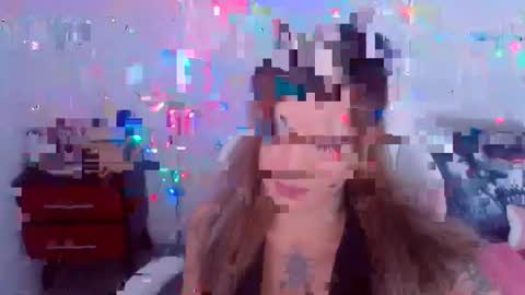 Snapshot of sweetkatik chatting on 12/15/24, 03:31 karen online show from 12/15/24, 03:31