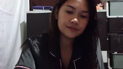 Snapshot of sweetladypinay8 chatting on 03/18/26, 03:59 Joy online show from 03/18/26, 03:59