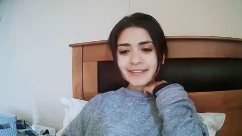 Snapshot of sweetlatinafit chatting on 04/22/26, 01:56 sweetlatinafit online show from 04/22/26, 01:56