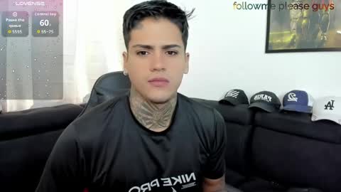 Snapshot of sweetlatinoboy chatting on 04/25/26, 12:41 SWEETLATINBOY online show from 04/25/26, 12:41