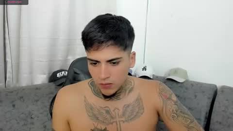 Snapshot of sweetlatinoboy chatting on 07/02/26, 10:05 SWEETLATINBOY online show from 07/02/26, 10:05