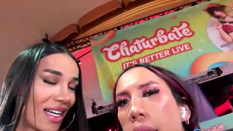 Snapshot of sweetlaurasaenz chatting on 01/17/26, 10:02 Laura Saenz Geminis online show from 01/17/26, 10:02