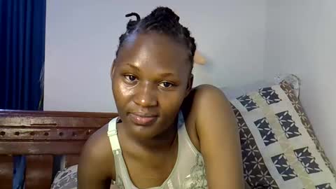Snapshot of sweetlavie_ chatting on 03/21/26, 02:31 Titi online show from 03/21/26, 02:31