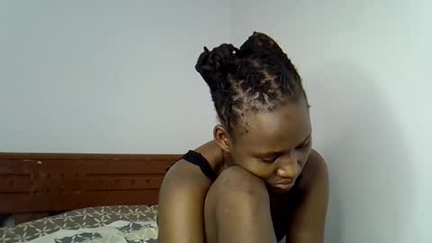 Snapshot of sweetlavie_ chatting on 04/22/26, 03:09 Titi online show from 04/22/26, 03:09