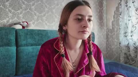 sweetliaison online show from 02/17/26, 01:40