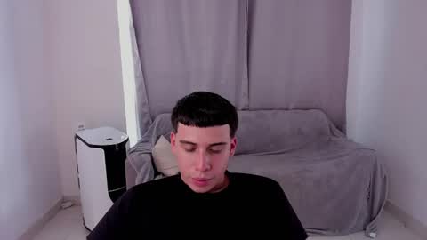 Lian online show from 02/15/25, 10:10