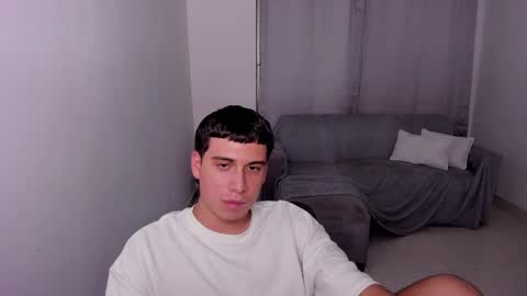 Lian online show from 02/28/25, 08:53