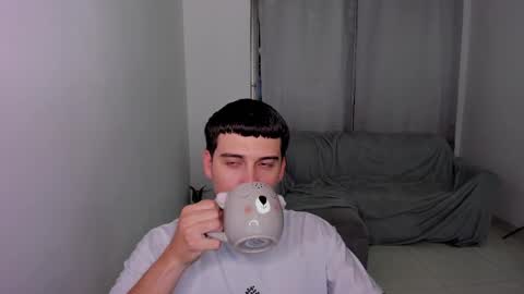 Lian online show from 03/02/25, 03:13