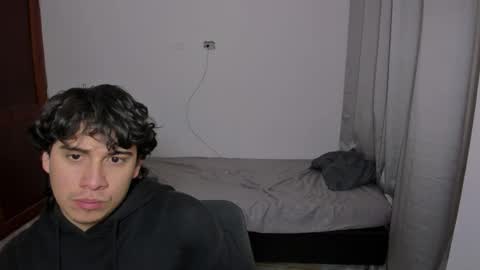 Lian online show from 10/06/25, 04:10