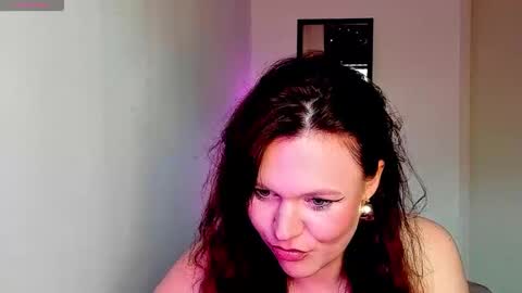 Snapshot of sweetlikaaa chatting on 04/23/26, 06:32 sweetlikaaa online show from 04/23/26, 06:32