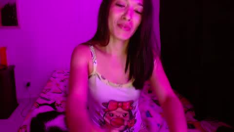 Snapshot of sweetlilith23 chatting on 03/31/26, 05:30 sweetlilith23 online show from 03/31/26, 05:30