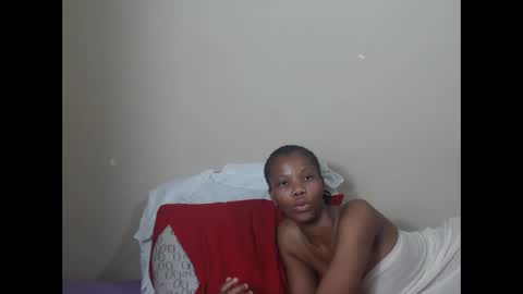 Snapshot of sweetlipss_ chatting on 09/11/25, 11:49 sweetlipss_ online show from 09/11/25, 11:49