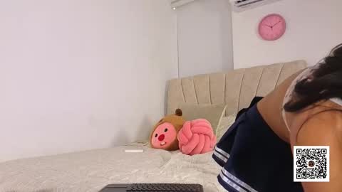 Venus online show from 09/14/25, 05:56