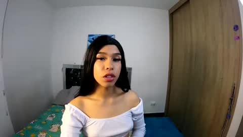 Snapshot of sweetmagic6 chatting on 03/07/25, 12:37 sweetmagic6 online show from 03/07/25, 12:37