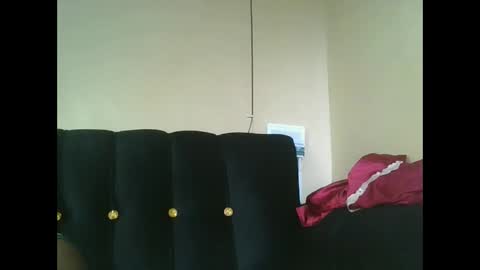 sweetmama06 online show from 10/22/25, 01:11