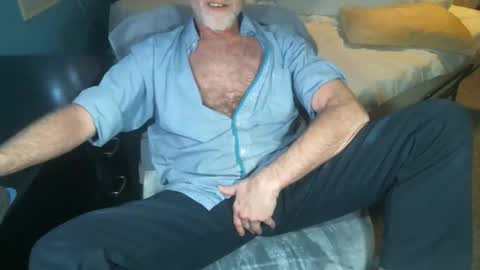 Snapshot of sweetman4a chatting on 03/09/26, 02:21 Michael online show from 03/09/26, 02:21