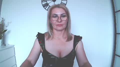 Snapshot of sweetmarthaaa chatting on 05/11/26, 11:16 sweetmarthaaa online show from 05/11/26, 11:16