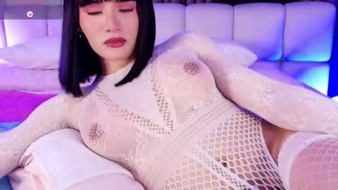 Snapshot of sweetmoon13 chatting on 05/10/26, 10:48 LUNA online show from 05/10/26, 10:48