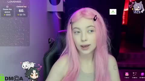 Snapshot of sweetmuffin88 chatting on 10/11/25, 06:34 sweetmuffin88 online show from 10/11/25, 06:34