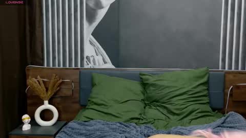 Nancy online show from 11/15/25, 05:42