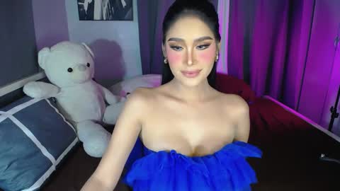 Queen ARIANA online show from 12/23/24, 12:35