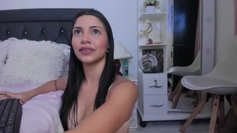 sweetnicky1 online show from 02/01/26, 11:03